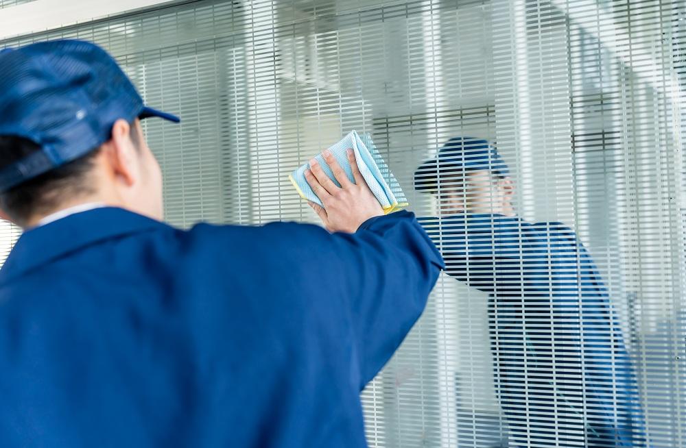 ビル清掃・マンション清掃｜オフィス・店舗・マンション・ビルのクリーニング（清掃）は東京都世田谷区【トミーワークス】にお任せください。日常清掃、定期清掃も承っております。杉並区や神奈川県川崎市も出張可！